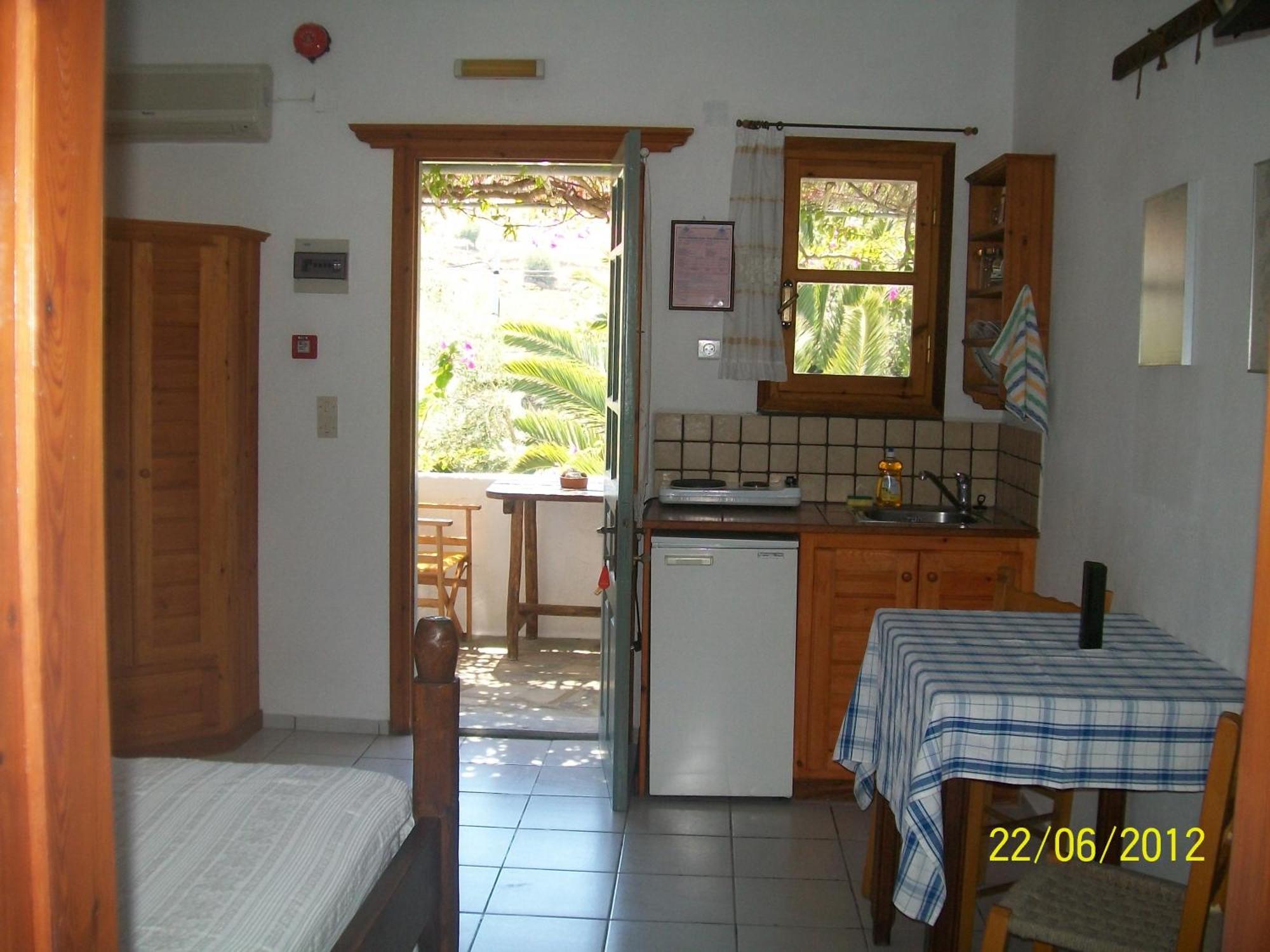 Patmos Mathios Studios- Apartments Sapsila Exterior photo